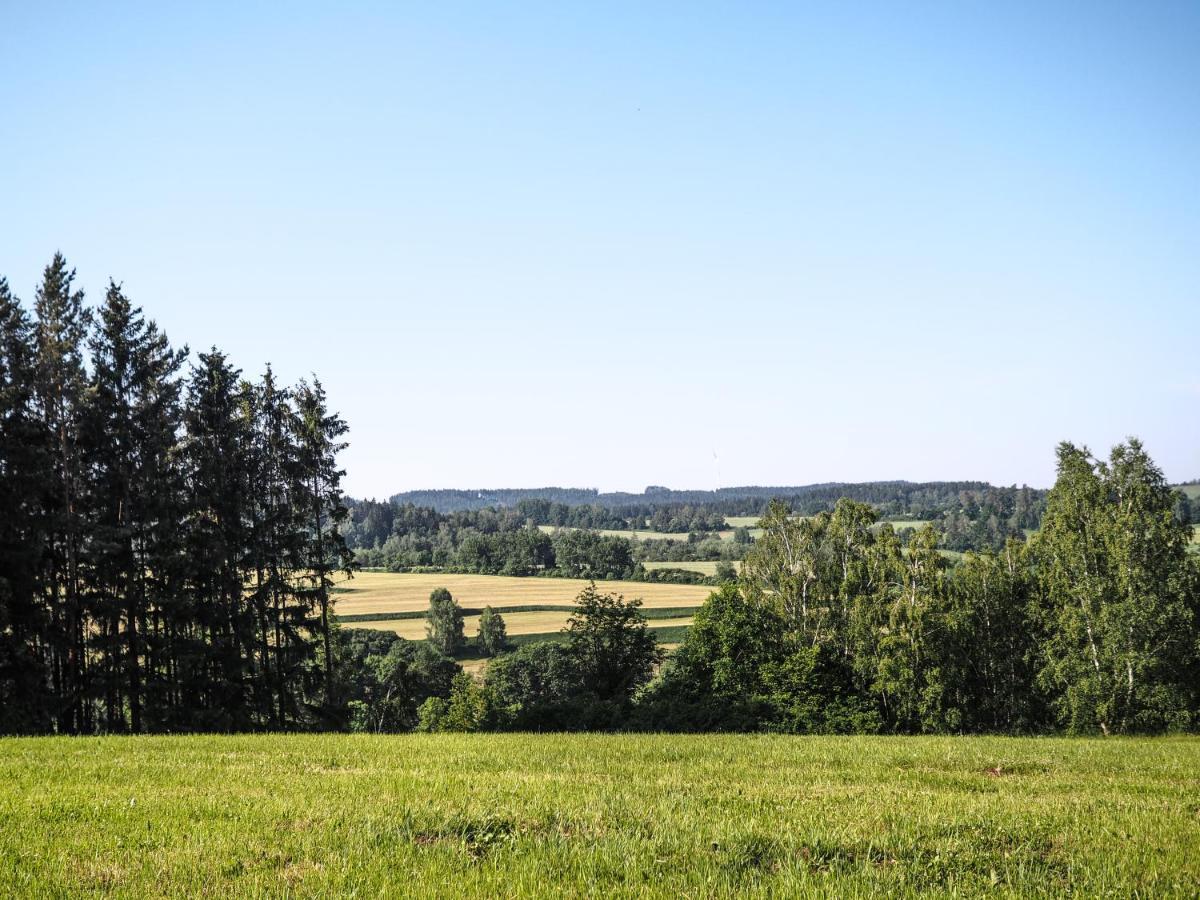 Statek Pod Lipou Hotell Pilníkov Exteriör bild